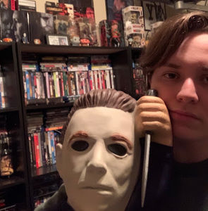 Meet your Posher, Allison